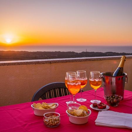 Il Borgo Di Badesi Aparthotel Ngoại thất bức ảnh